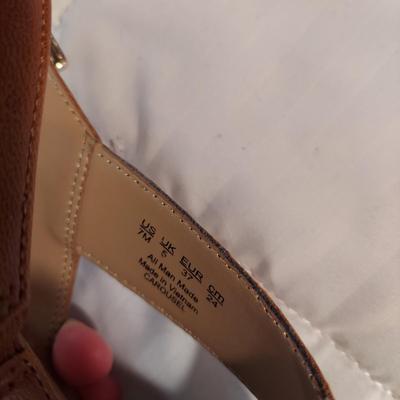 Size 7 Shoes by Crocs, Reebok, Keds and more (B3-BBL)