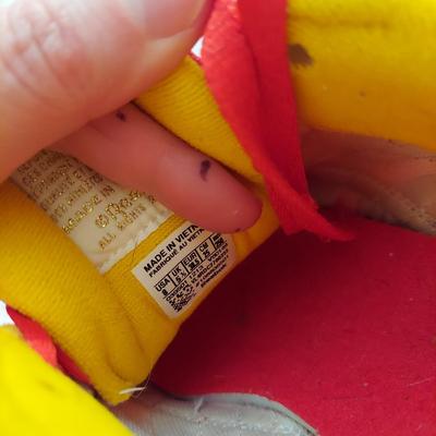 Size 7 Shoes by Crocs, Reebok, Keds and more (B3-BBL)