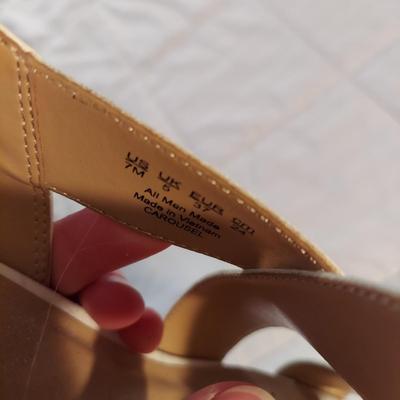 Size 7 Shoes by Crocs, Reebok, Keds and more (B3-BBL)