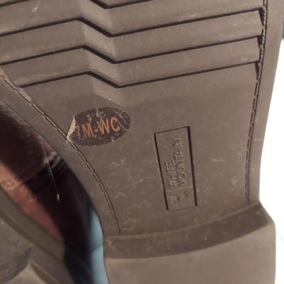 Size 7 Boots by Guess, Totes, Skechers and more (B3-BBL)