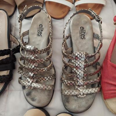 Size 7 Comfort Shoes by Clark's, Easy Spirit, Naturalizer and more (B3-BBL)