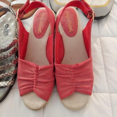 Size 7 Comfort Shoes by Clark's, Easy Spirit, Naturalizer and more (B3-BBL)