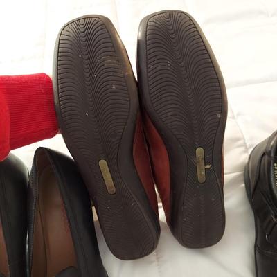 Size 7 Comfort Shoes by Clark's, Easy Spirit, Naturalizer and more (B3-BBL)