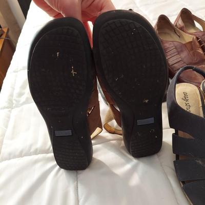 Size 7 Comfort Shoes by Clark's, Easy Spirit, Naturalizer and more (B3-BBL)