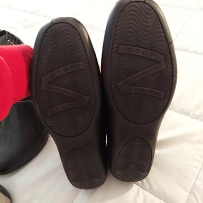 Size 7 Comfort Shoes by Clark's, Easy Spirit, Naturalizer and more (B3-BBL)