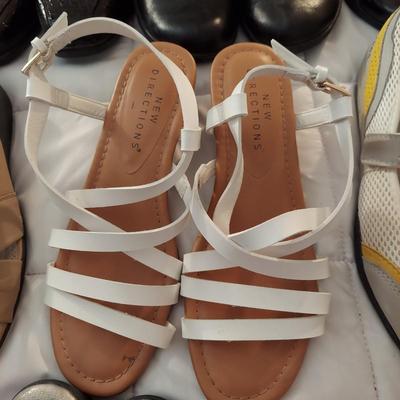 Size 7 Comfort Shoes by Clark's, Easy Spirit, Naturalizer and more (B3-BBL)