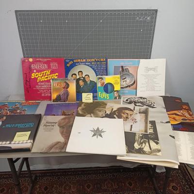 Lot of Paper, Sleeves, and other Ephemera