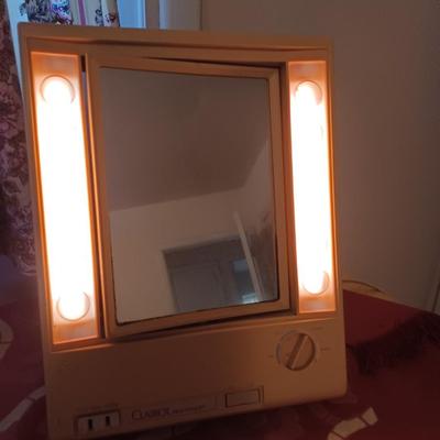 Clariol Lighted makeup mirror
