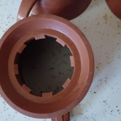 4 brown Vintage Plastic Solo Cup Holders