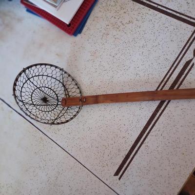 VINTAGE WOK SPIDER SKIMMER