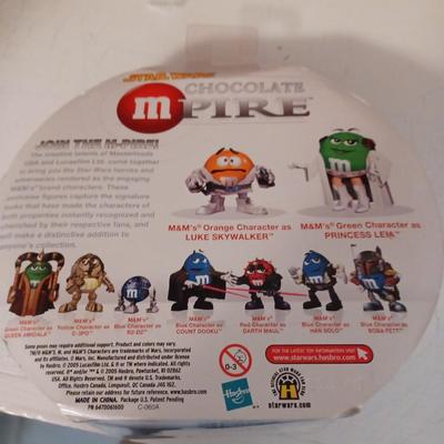 M&M Stars Figurines NIB