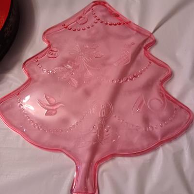 red christmas tree cookie platter