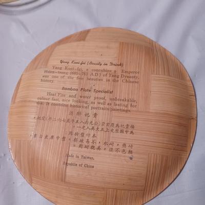 6 bamboo plates