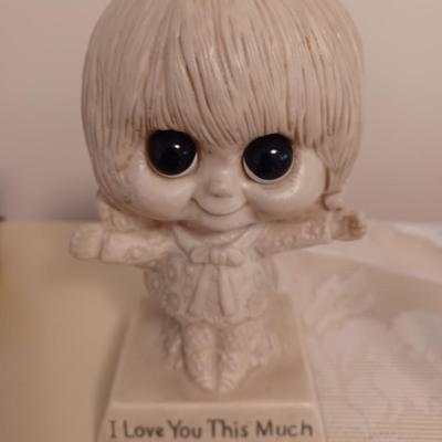 Vintage W. E. R. Berries Co's Figurine