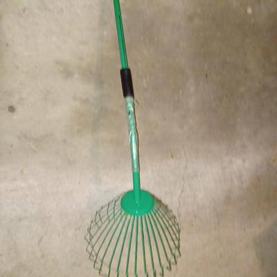 Garden Grabber Tool