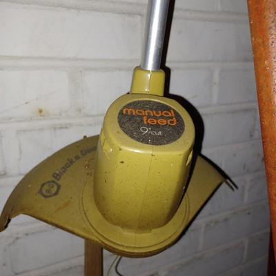 Black & Decker electric weed whacker