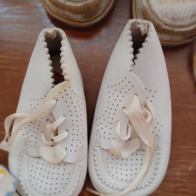 Baby shoe lot