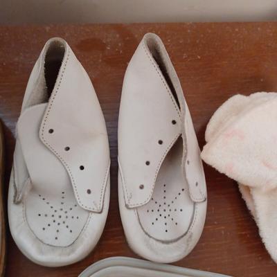 Baby shoe lot