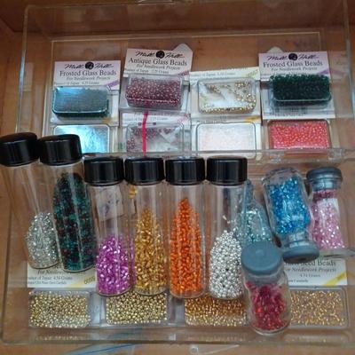 Loom and bead craft lot