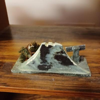 Mt. Fuji desktop ornament
