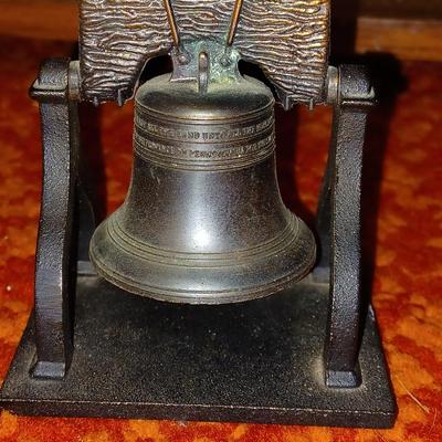Paperweight Working Liberty Bell