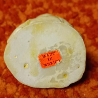 VINTAGE BUDDHA FIGURINE SCULPTURE RESIN