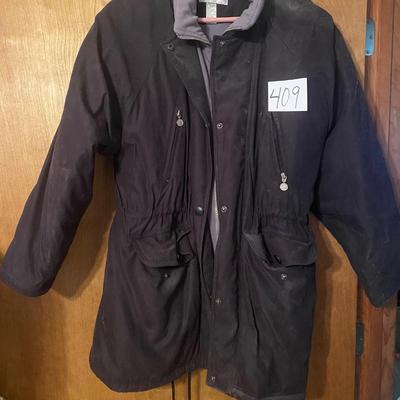 Ladies 18/20 Coat