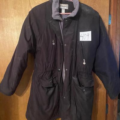 Ladies 18/20 Coat