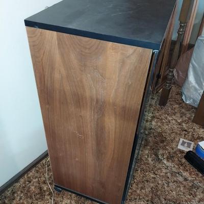GLASS FRONT STEREO CABINET WITH FOUR SHELVES