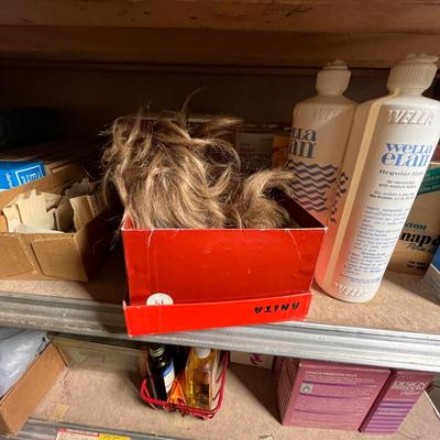 Lot of beauty supplies Vintage!