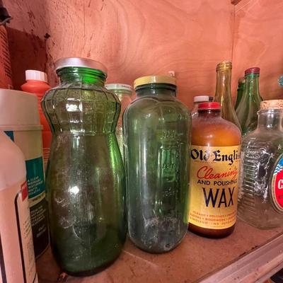 Lot of vintage bottles