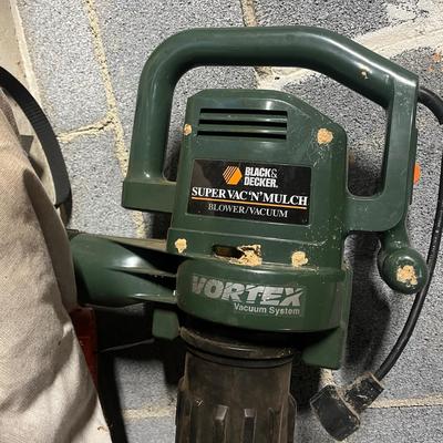 Black & Decker Cordless String Trimmer & Electric Blower/Vacuum (BS1-MG)