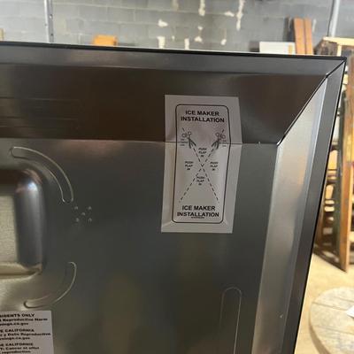 Frigidaire Refrigerator (BS1-MG)