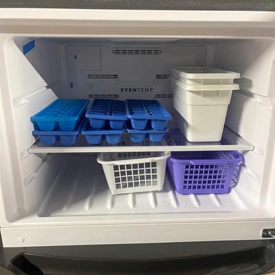 Frigidaire Refrigerator (BS1-MG)