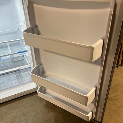 Frigidaire Refrigerator (BS1-MG)