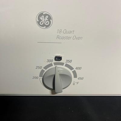 GE Roaster Oven & Roasting Pan (BS1-MG)