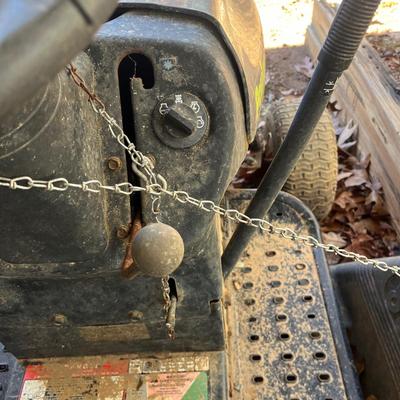 Poulan Riding Lawnmower (Y-MG)