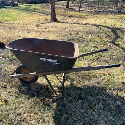 True Temper 6 Cubic Foot Wheelbarrow (Y-MG)