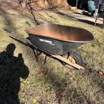 True Temper 6 Cubic Foot Wheelbarrow (Y-MG)