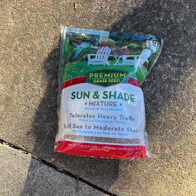 MiracleGro Potting Mix & More (Y-MG)