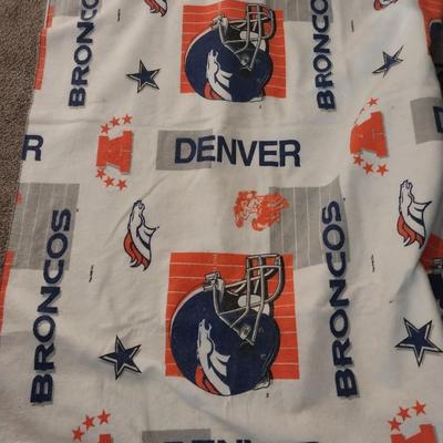BRONCOS BLANKET