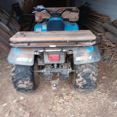 Yamaha Moto 4 oil cooled 4-Wheeler 350 OHV