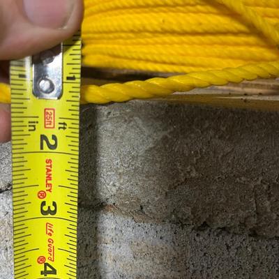 Spool of Yellow Rope & Spool of Baling Twine (BS1-MG)