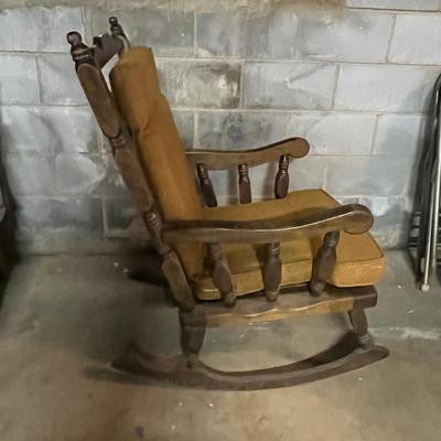 Wooden Rocking Chair With Cushions (BS1-MG)