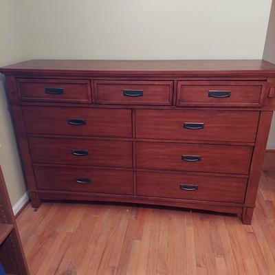 Large Ashley Furniture Dresser (B1-BBL)