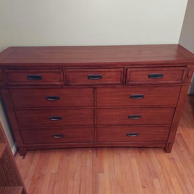 Large Ashley Furniture Dresser (B1-BBL)