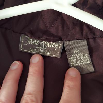 Women's Coats by Ugg & More, Size M/L/XL (B3-BBL)