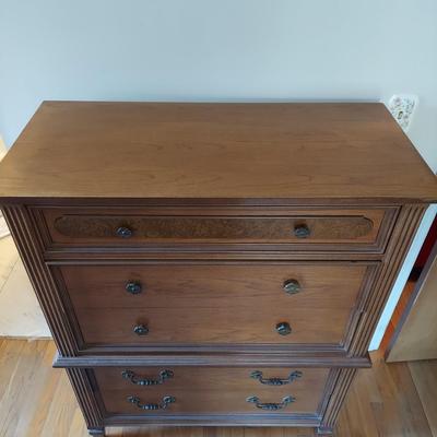 Vintage Chest on Chest Dresser (B3-BBL)
