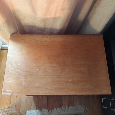 Two Vintage Nightstands (B3-BBL)