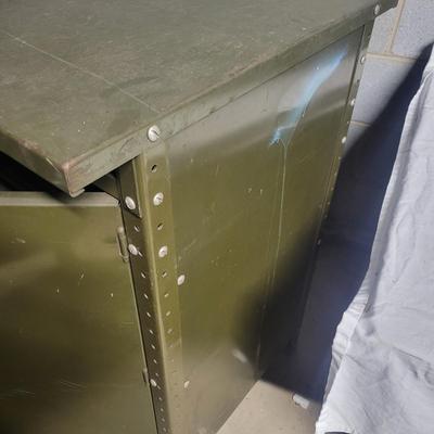 Small Metal Storage Cabinet (BS2-DW)